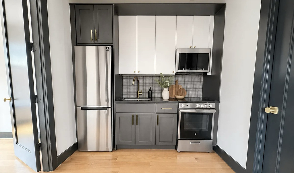 561 4th Avenue - Photo 1