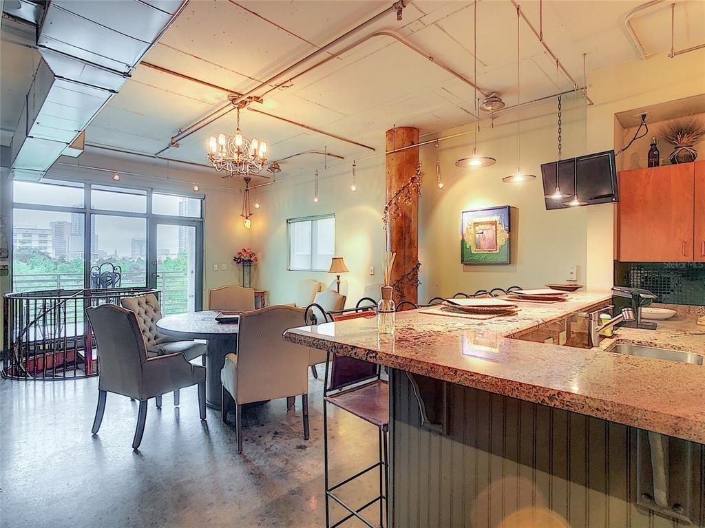 10 N Summerlin Avenue - Photo 27