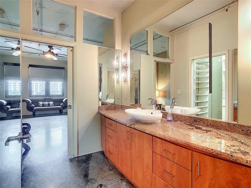 10 N Summerlin Avenue - Photo 42