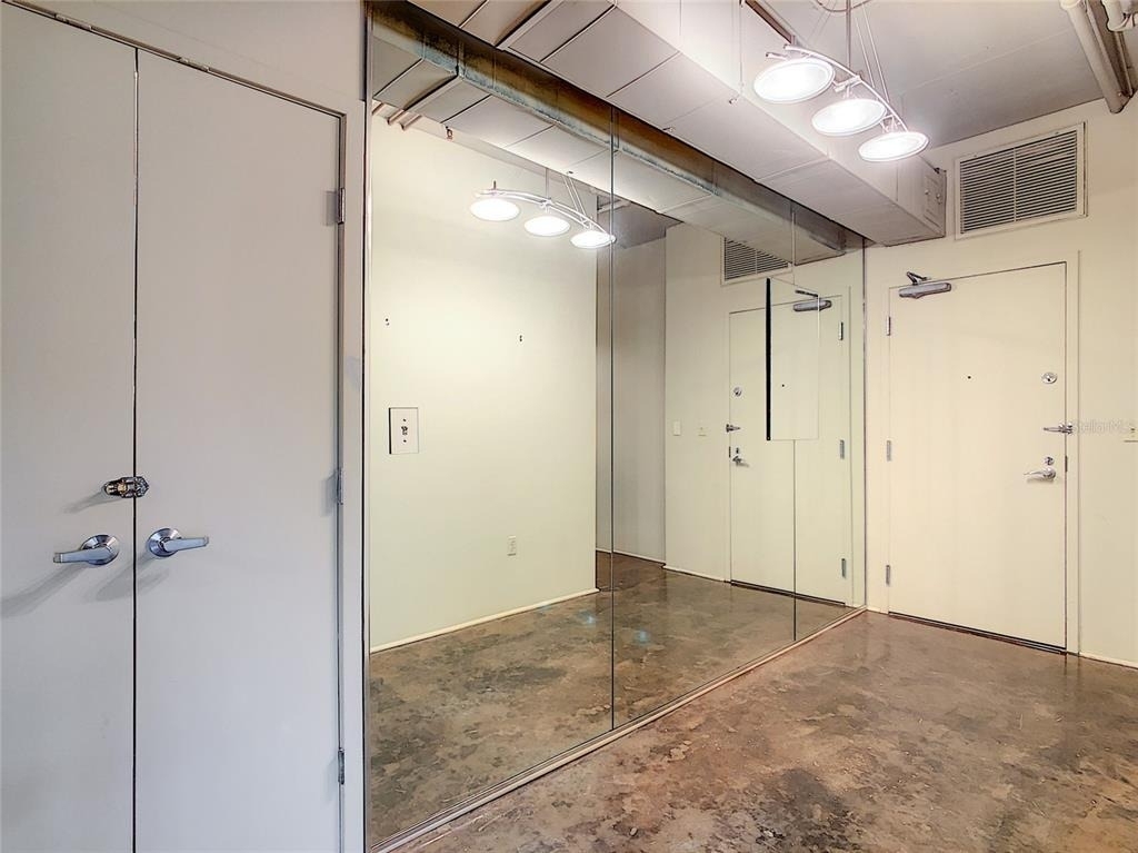 10 N Summerlin Avenue - Photo 58