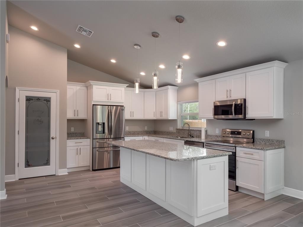 696 Marion Oaks Trail - Photo 2