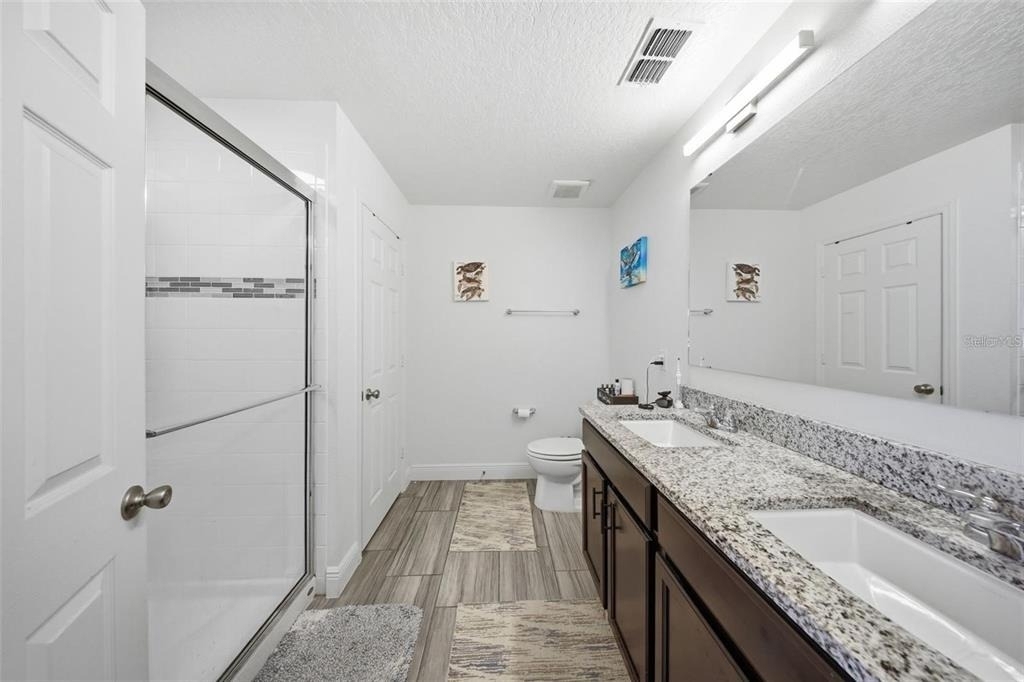 232 Lake Lucerne Way - Photo 16