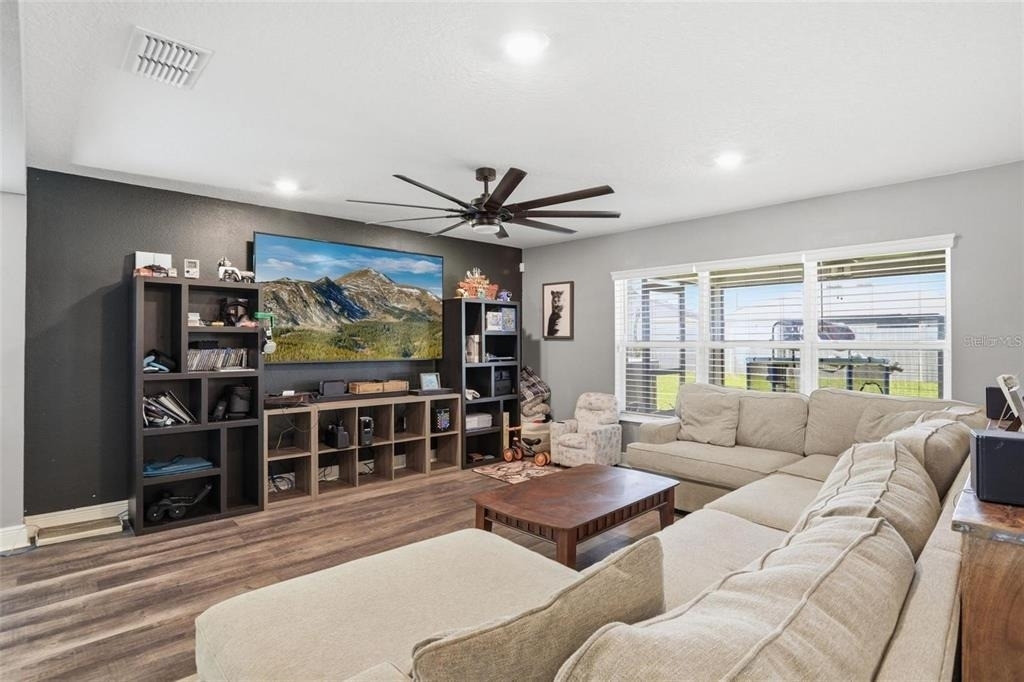 232 Lake Lucerne Way - Photo 12