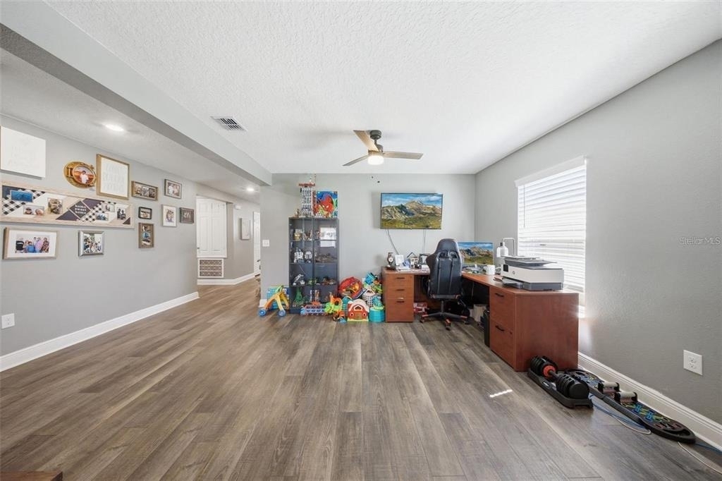 232 Lake Lucerne Way - Photo 4