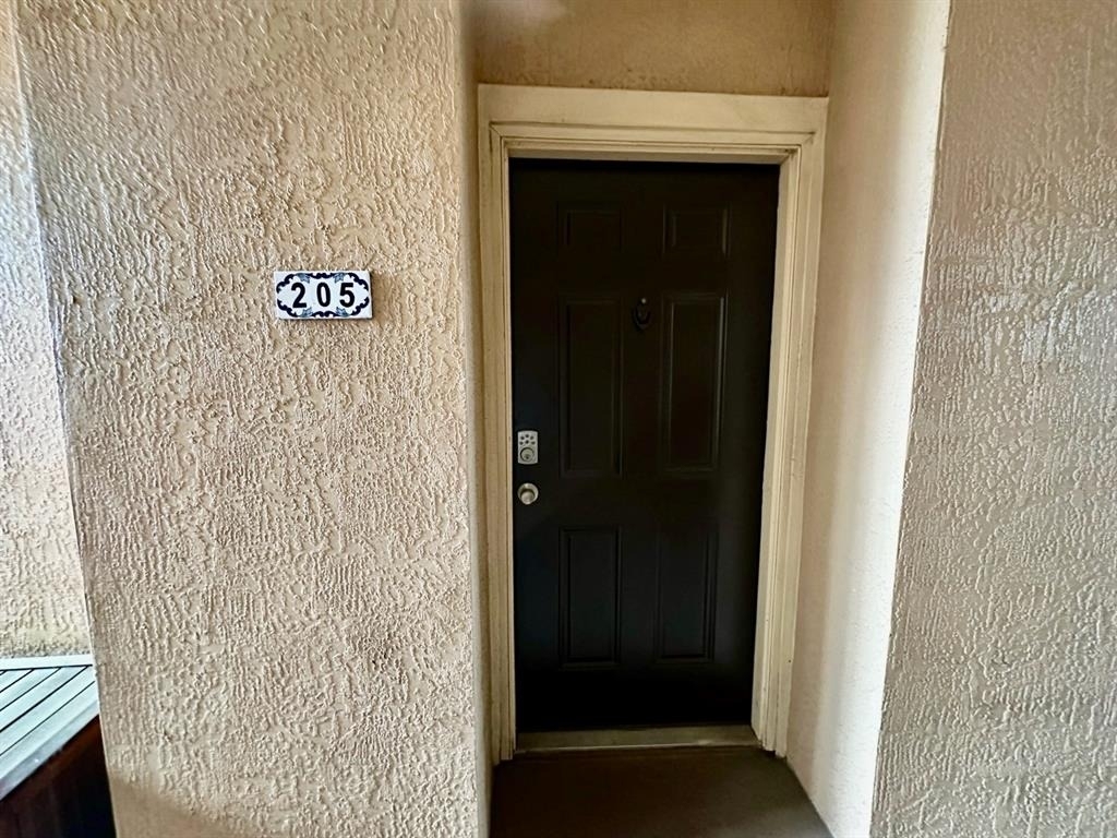 5518 Metrowest Boulevard - Photo 10
