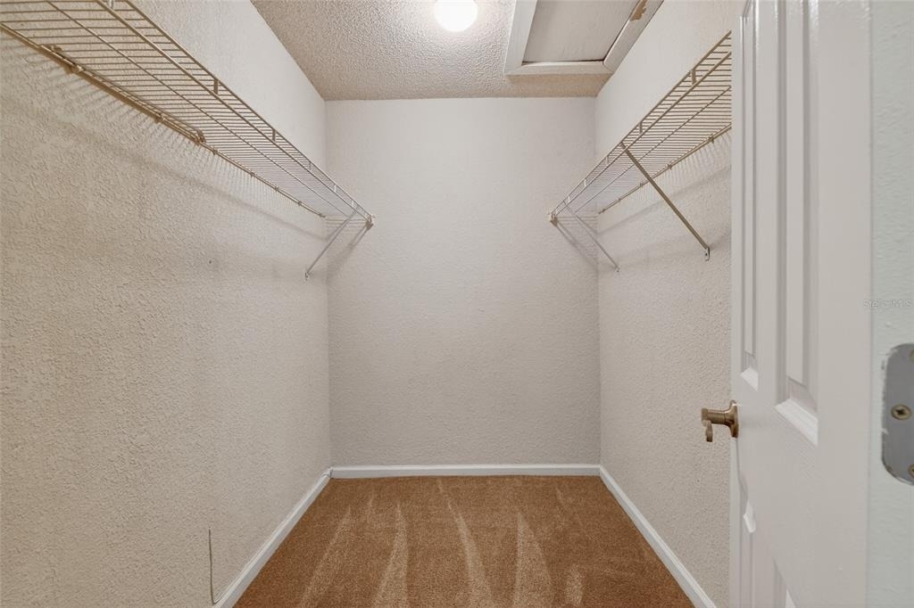 1810 Nw 23rd - Photo 17