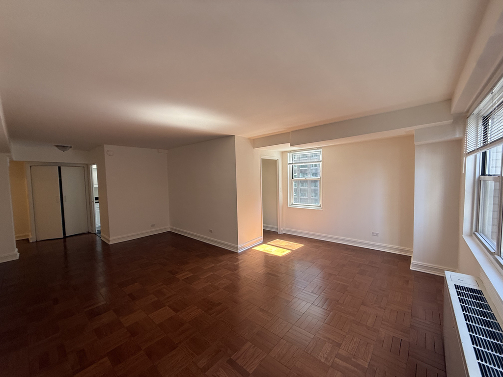 888 8th Avenue - Photo 1
