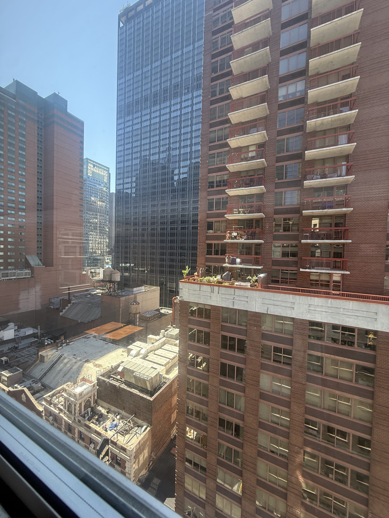 888 8th Avenue - Photo 3
