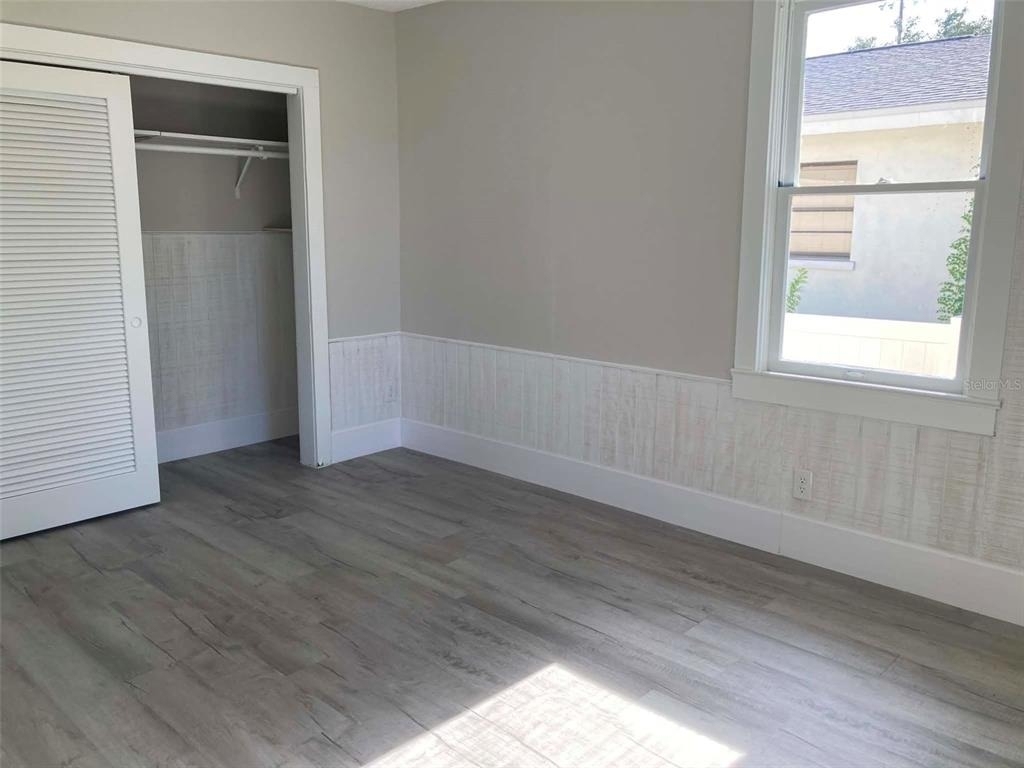 31 W Oakwood Street - Photo 4
