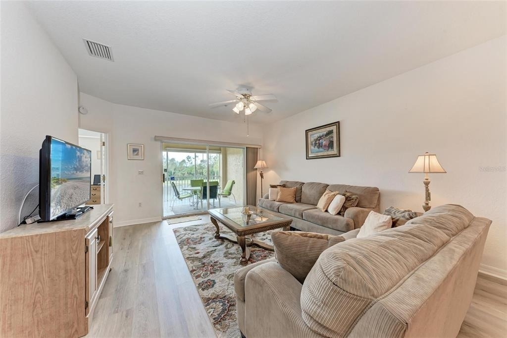 6326 Grand Oak Circle - Photo 7