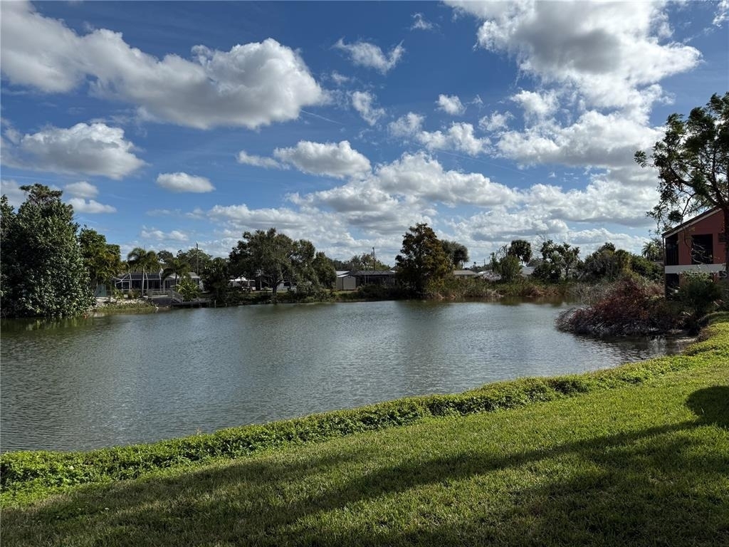 5697 Ashton Lake Drive - Photo 28