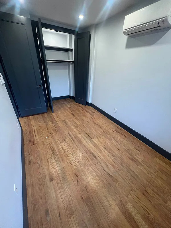207 Rochester Avenue - Photo 6