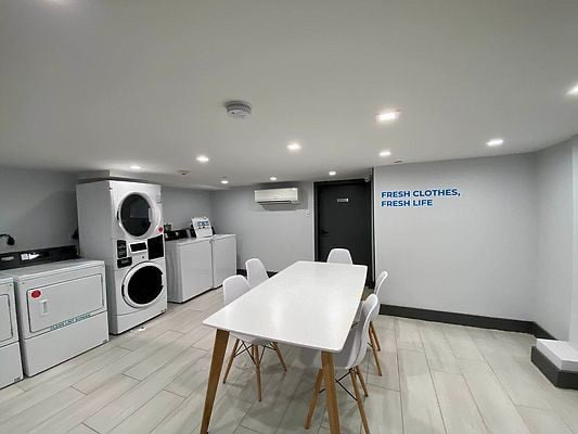207 Rochester Avenue - Photo 11