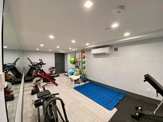 207 Rochester Avenue - Photo 12