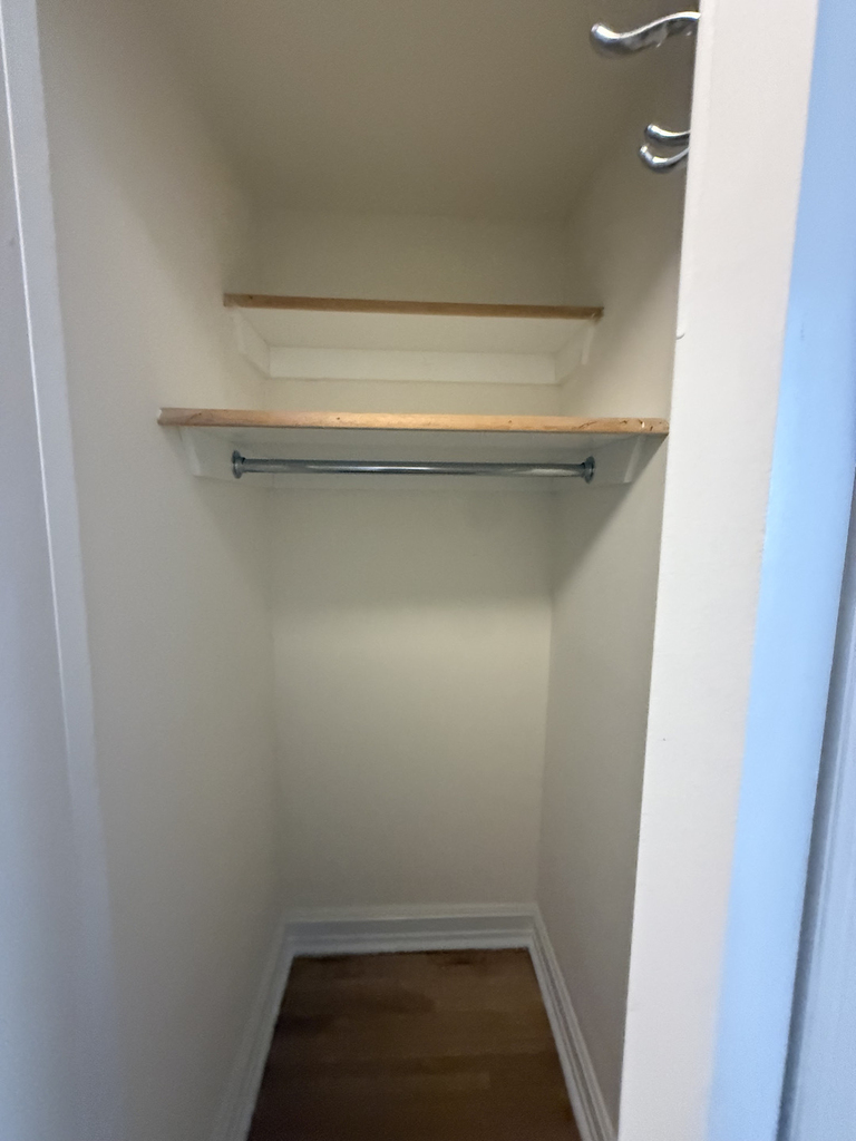 365 West 52nd Street - Photo 15