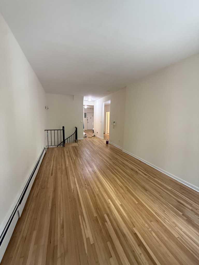 365 West 52nd Street - Photo 2