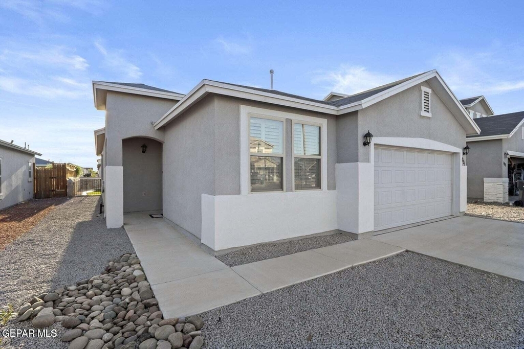 1021 Ultrastar Place - Photo 1