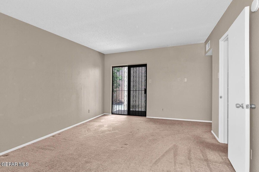 3228 Isla Banderas Way - Photo 8