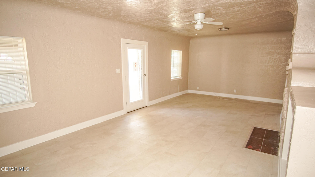 7320 Dale Road - Photo 6