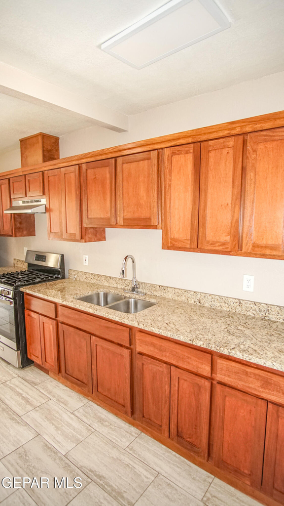 7320 Dale Road - Photo 8