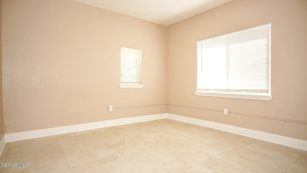 7320 Dale Road - Photo 16