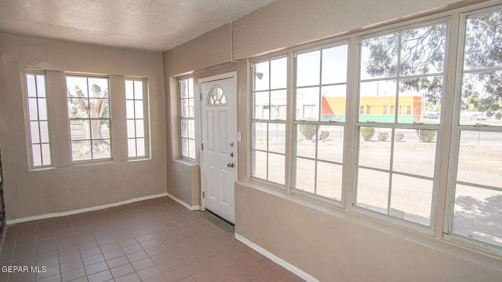 7320 Dale Road - Photo 3