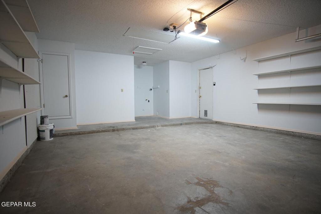 637 Woodcrest Lane - Photo 20