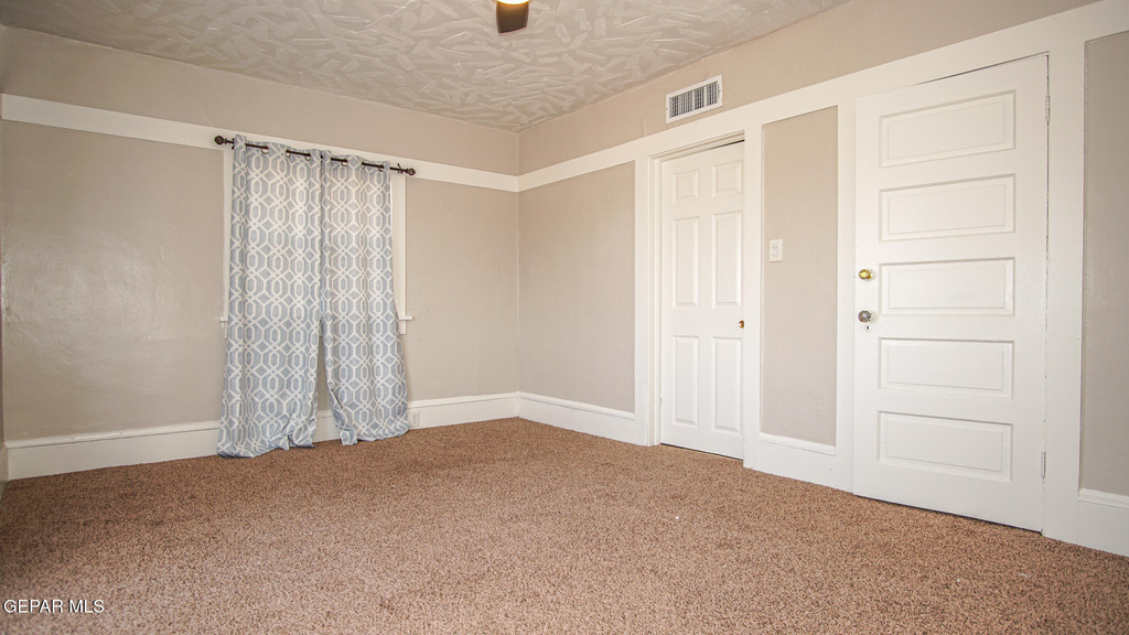 7600 Franklin Drive - Photo 29