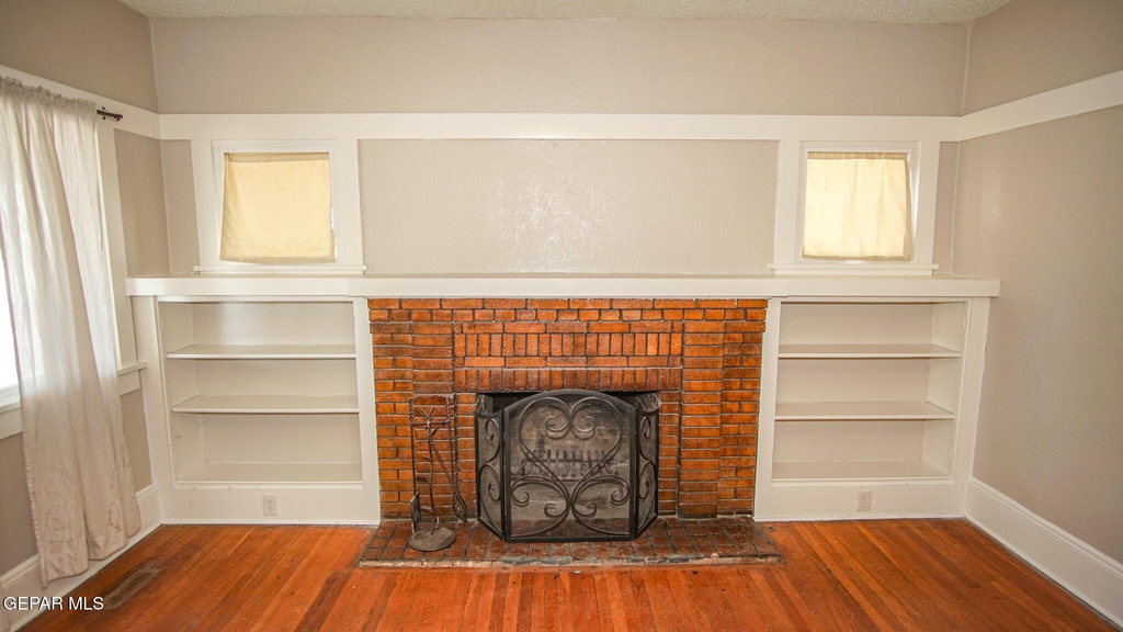 7600 Franklin Drive - Photo 3