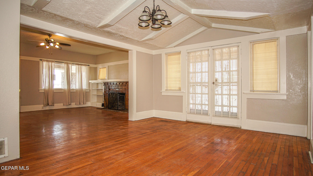 7600 Franklin Drive - Photo 7