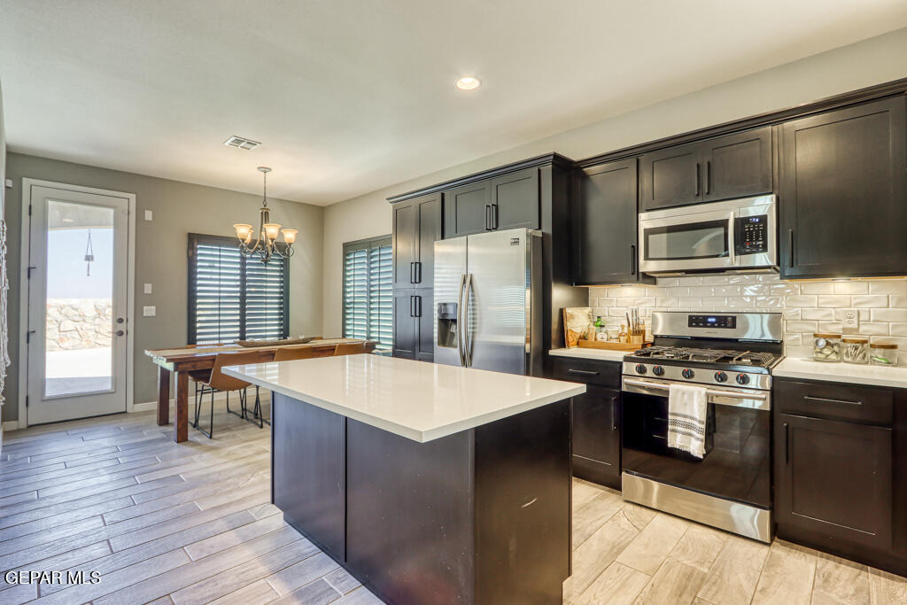 12515 Triple Crown Avenue - Photo 9