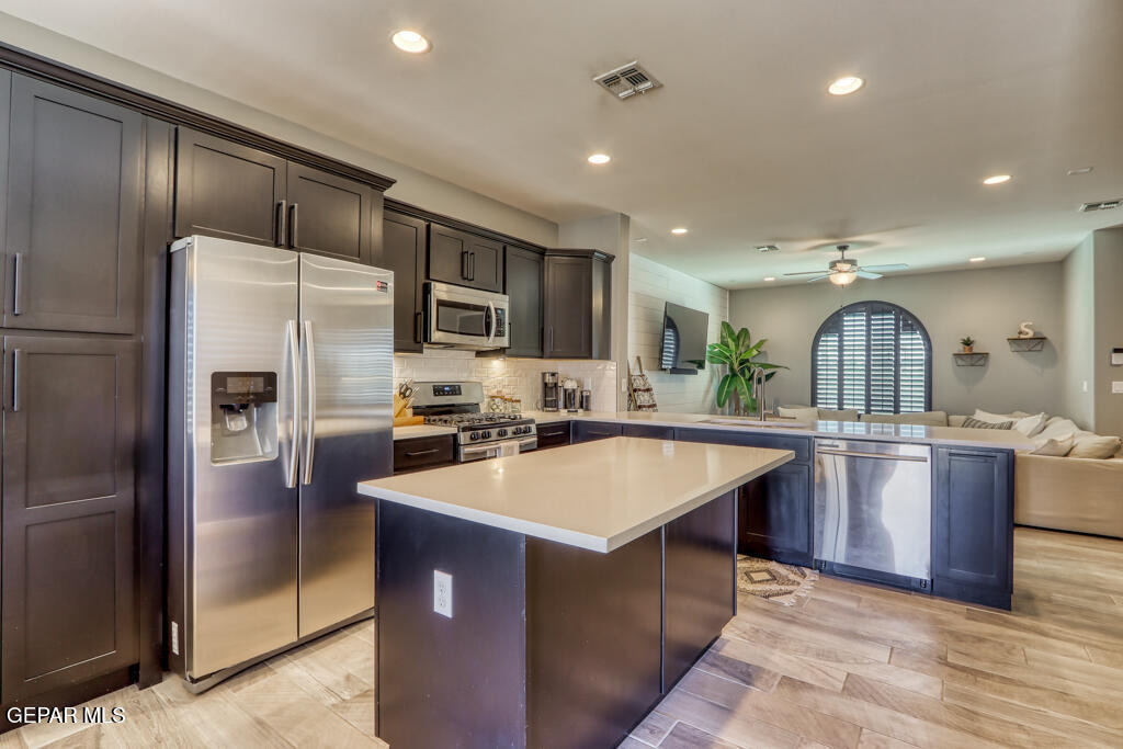 12515 Triple Crown Avenue - Photo 16