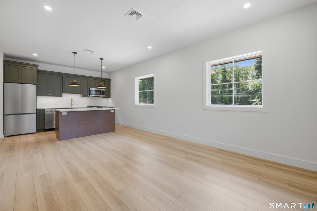 100 Main Street - Photo 5