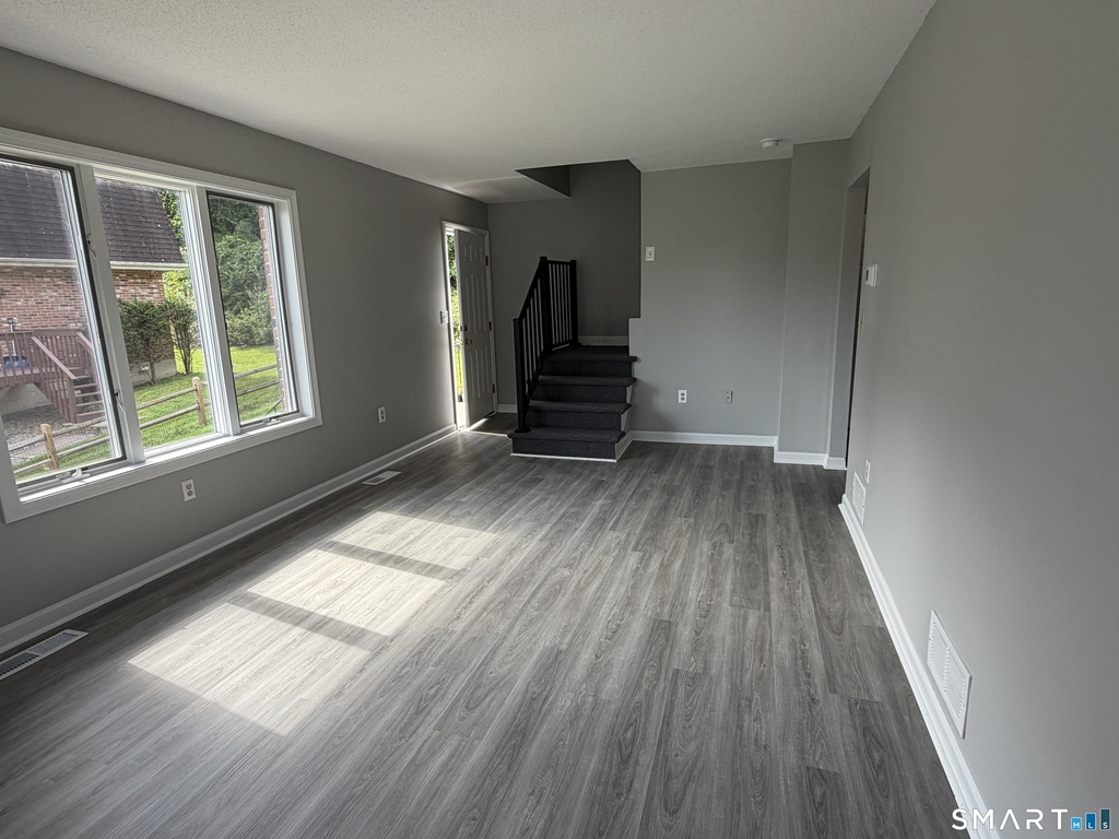 1474 Highland Avenue - Photo 8