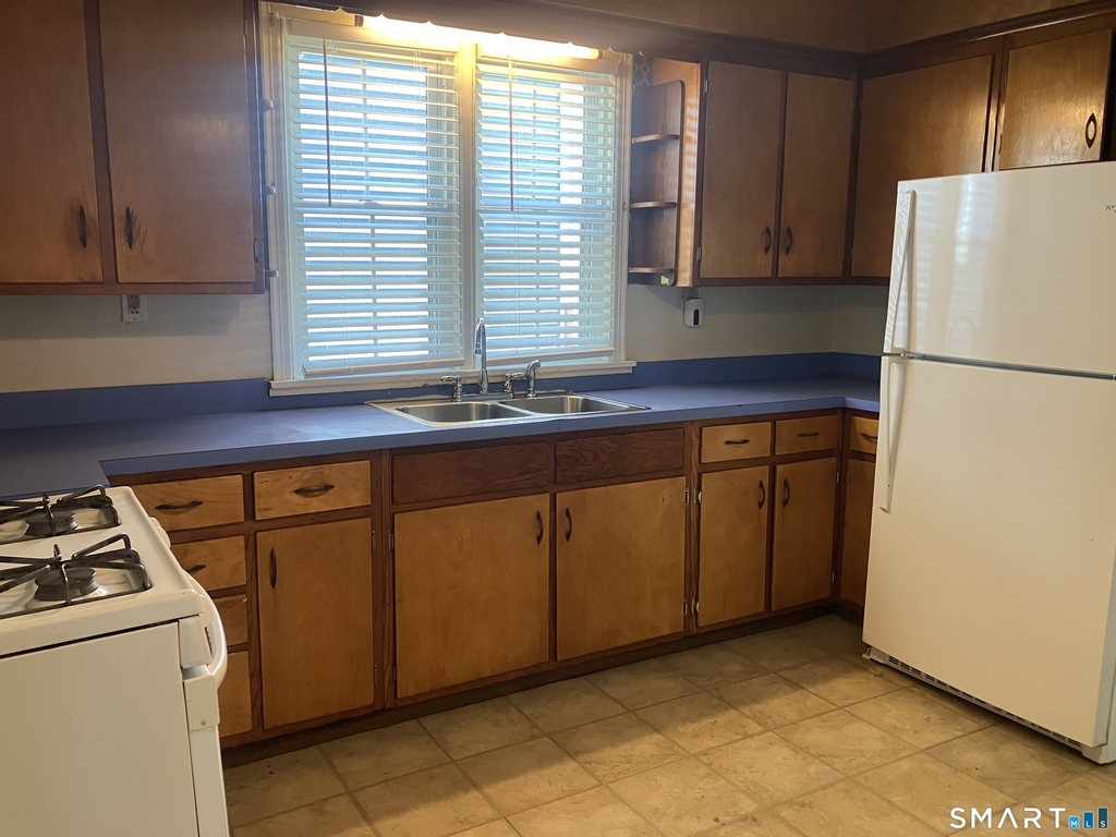 71 Nash Street - Photo 3