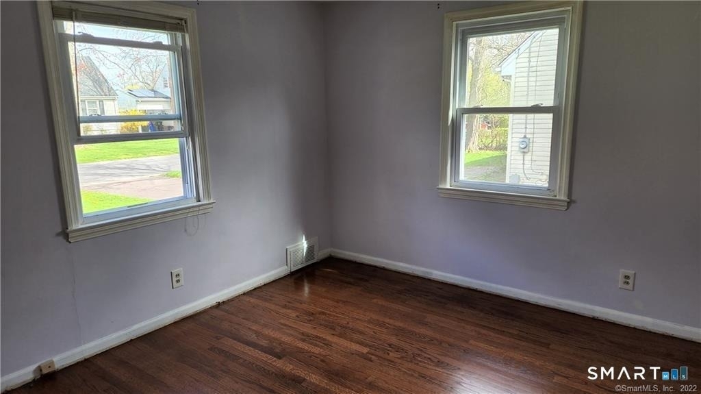 25 Madsen Road - Photo 5