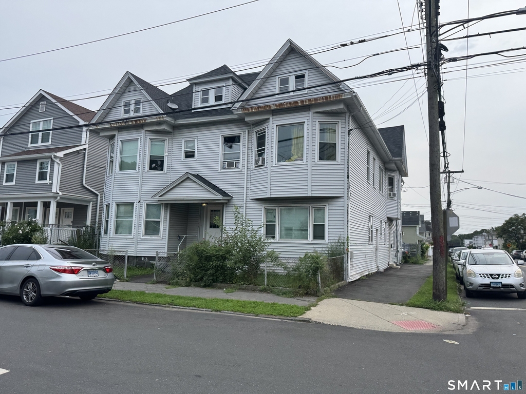 629 Colorado Avenue - Photo 0