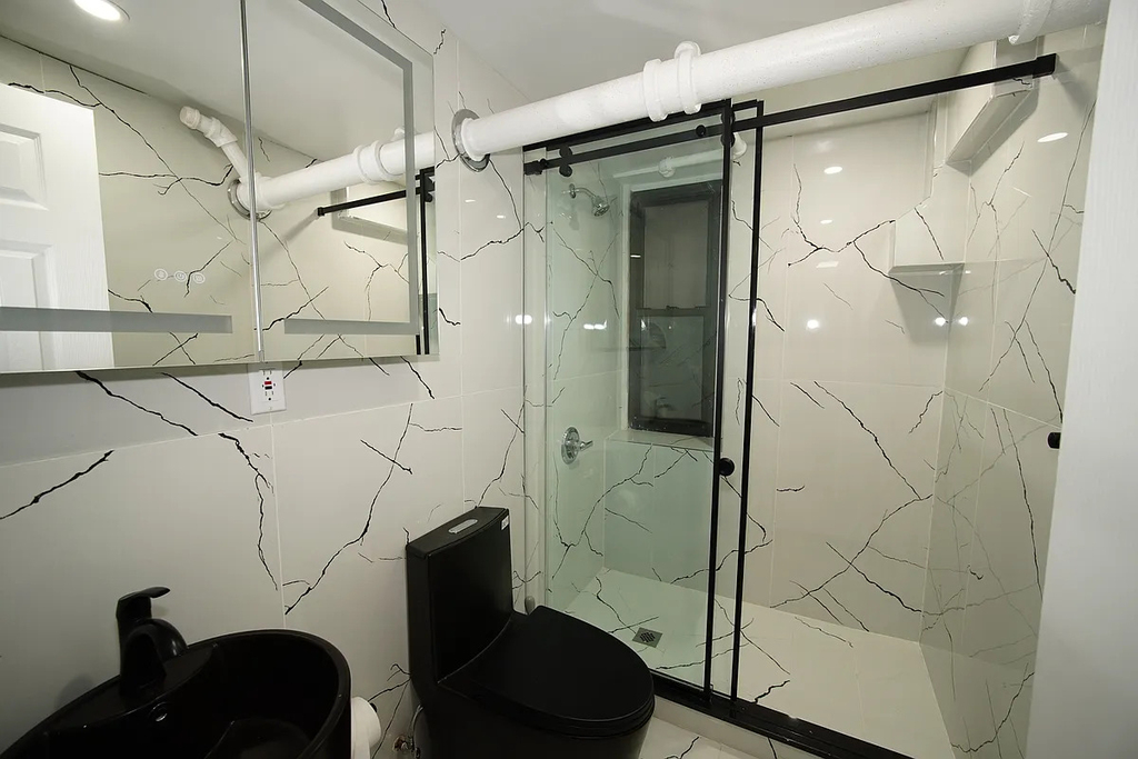 195 Stanton Street - Photo 4