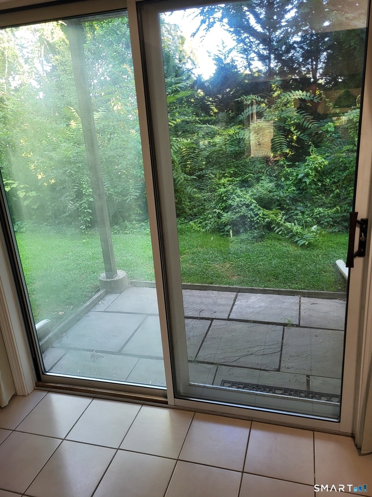 4 Manorwood Drive - Photo 16