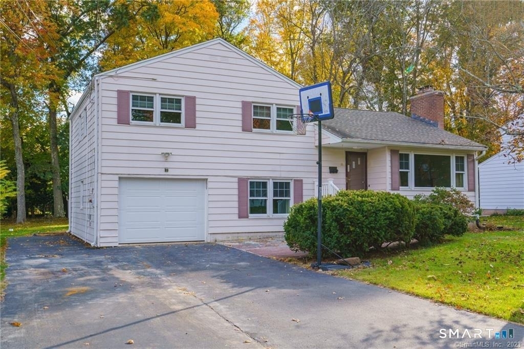 33 Sky View Drive - Photo 1