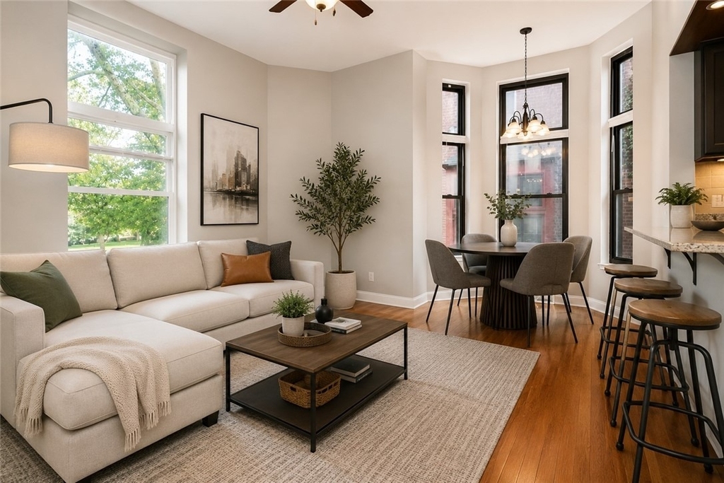 735 N Highland Ave - Photo 5