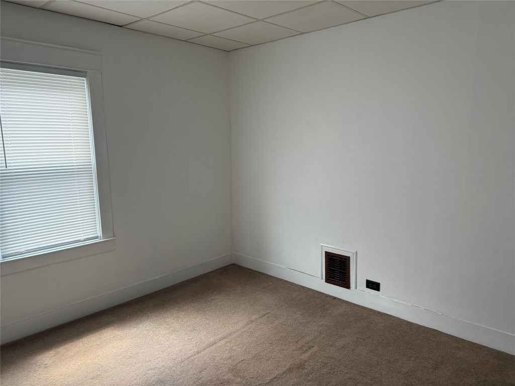 27 1/2 Euclid Avenue - Photo 10
