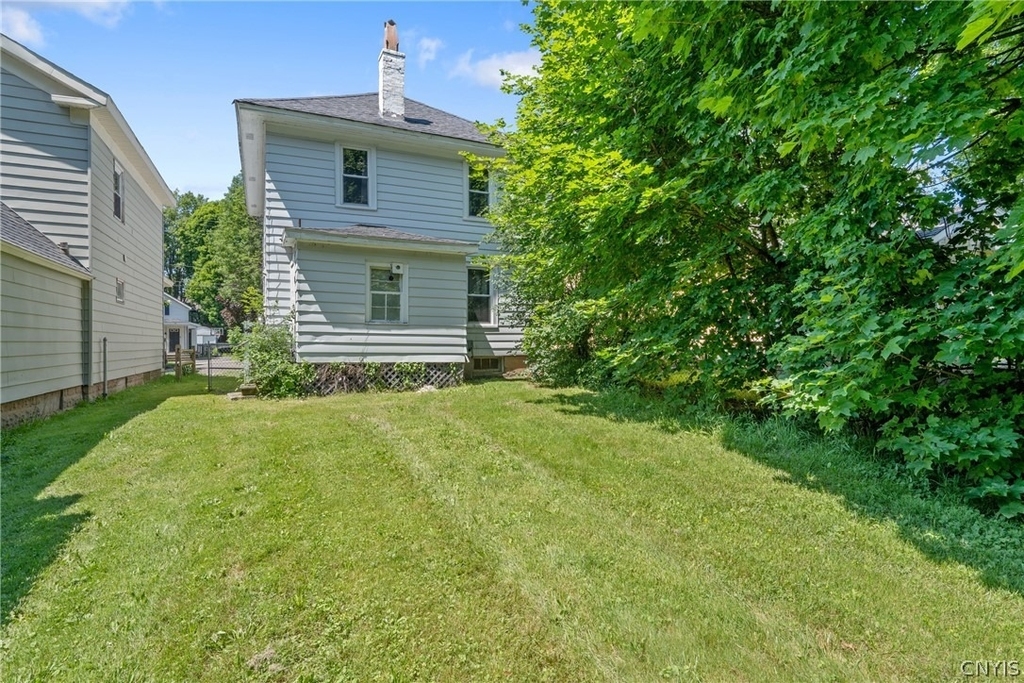 180 W Seneca Street - Photo 4