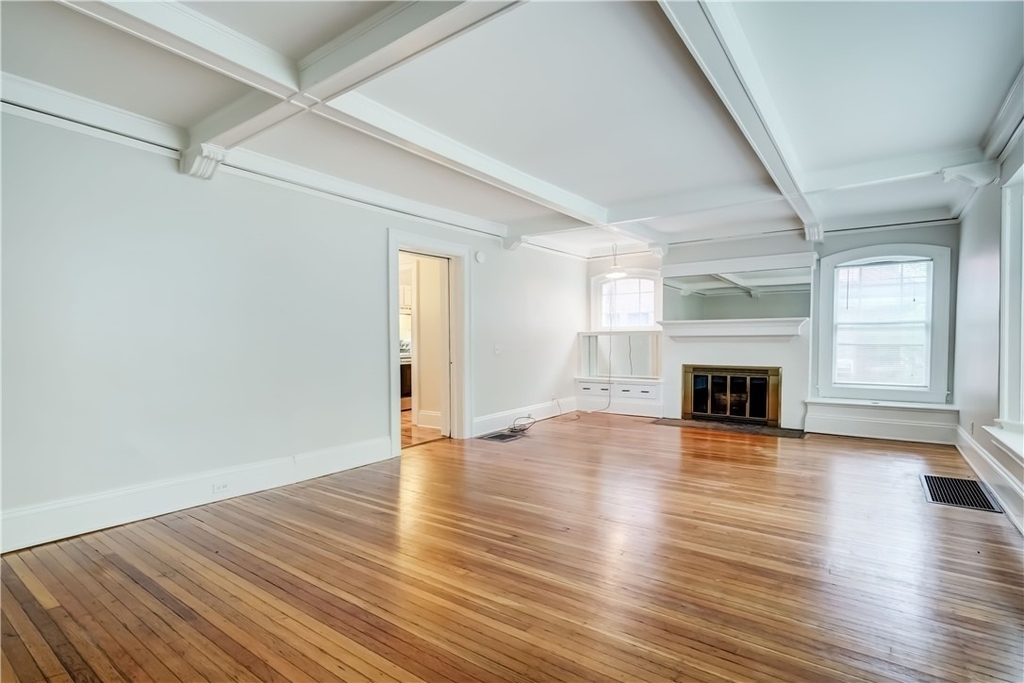 190 Dartmouth Street - Photo 3