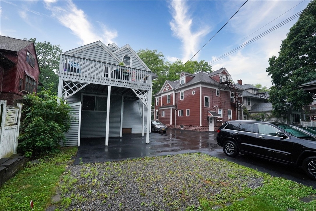 190 Dartmouth Street - Photo 23