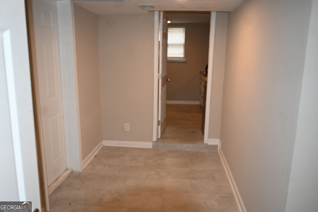 1923 Thompson Avenue - Photo 17