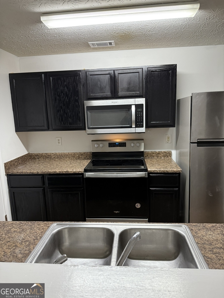 10201 Fairington Ridge Circle - Photo 5
