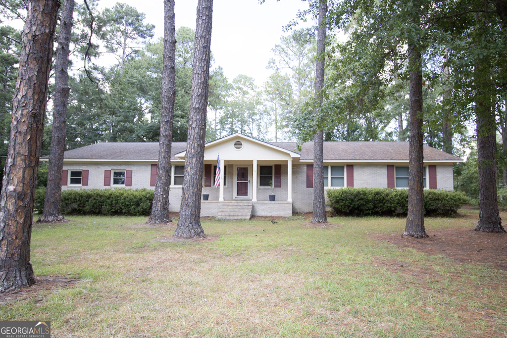111 Ashley Lane - Photo 0