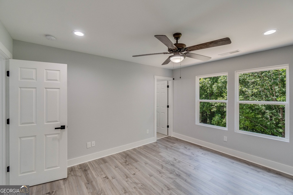 2389 A Highpoint Road - Photo 8