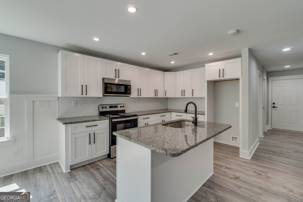 2389 A Highpoint Road - Photo 6